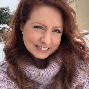 Meet your Posher, Stacy